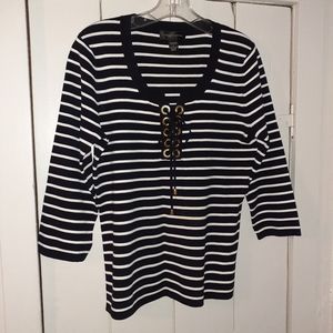 Black n White Sweater top